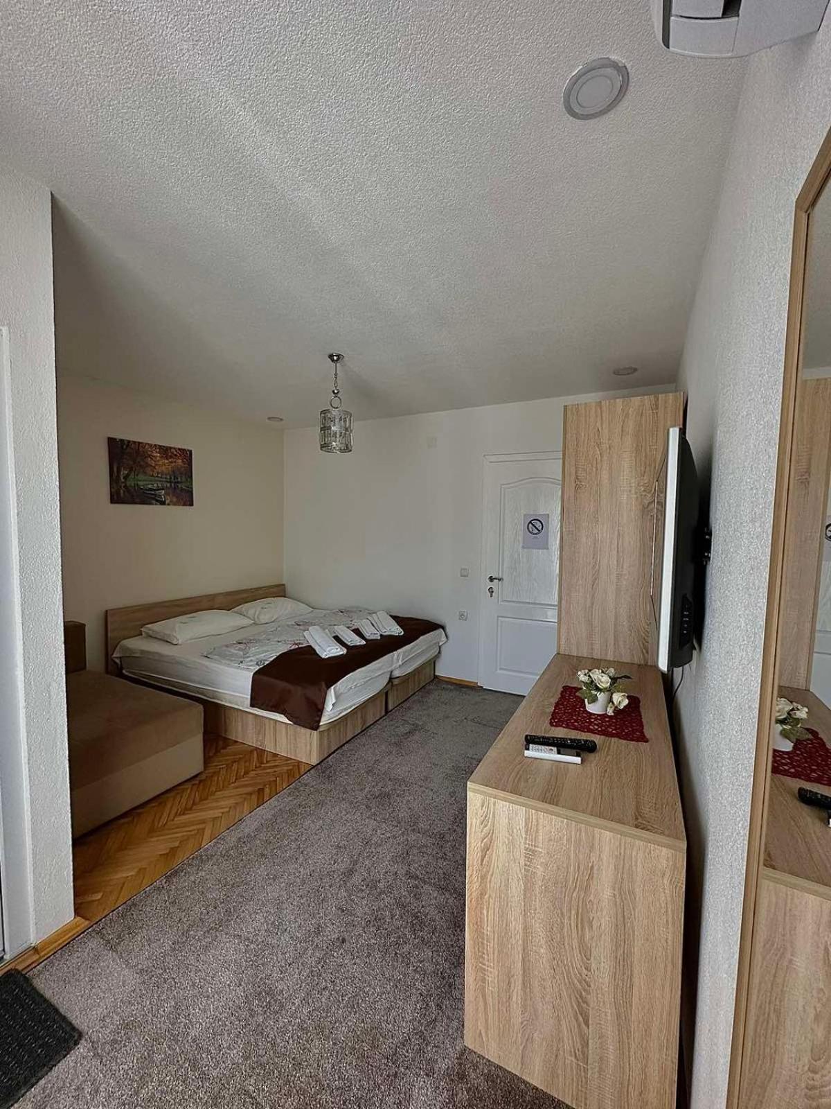 Villa Deea Ohrid Buitenkant foto