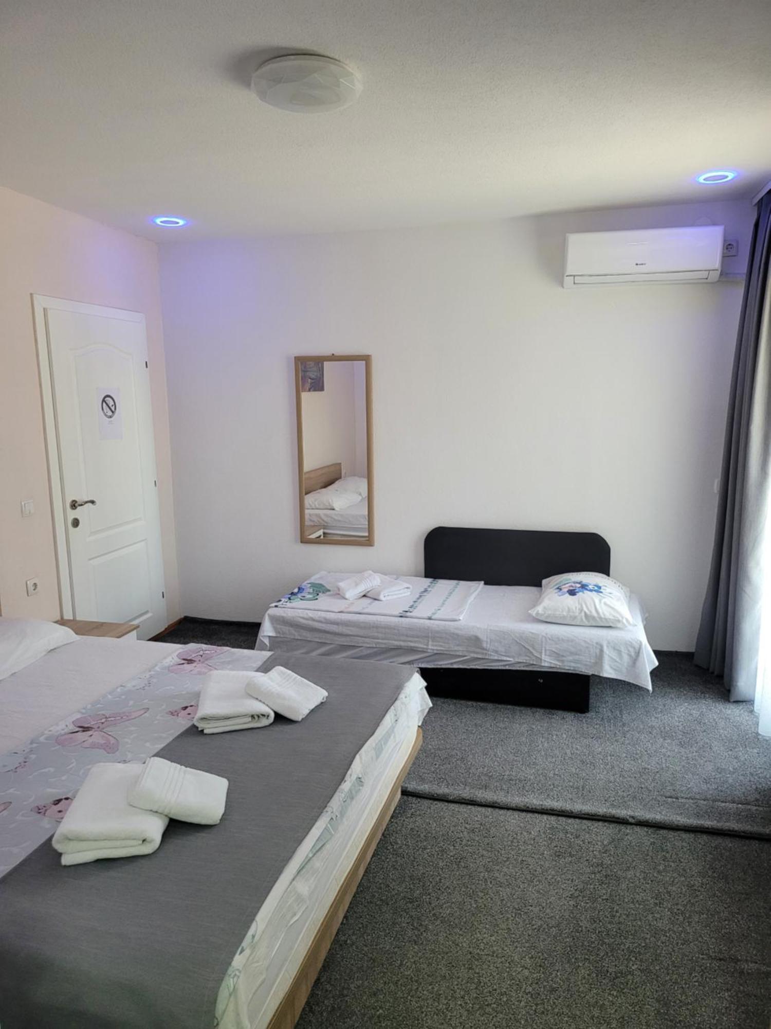 Villa Deea Ohrid Buitenkant foto